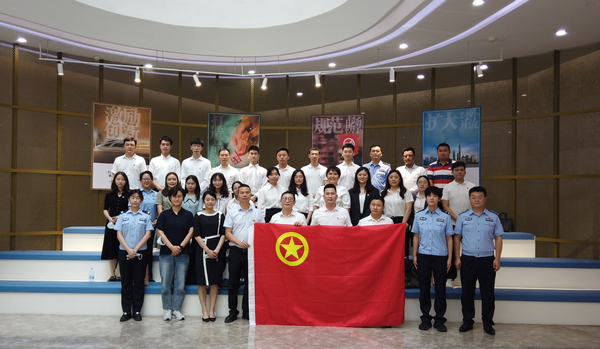 nEO_IMG_p1-青春心向党 奋进新征程！广东司法行政系统开展系列庆祝活动 .jpg