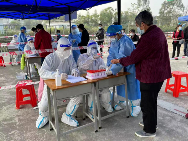 nEO_IMG_p12-广东各地司法行政党员干部和法律服务工作者疫情防控显担当！ .jpg