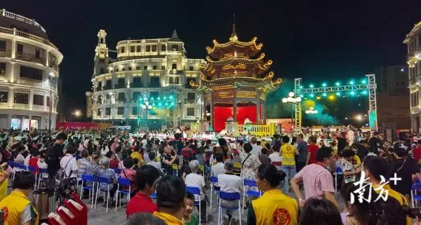 nEO_IMG_p1-汕头：打好普法教育组合拳，提升全民法治素养！ .jpg