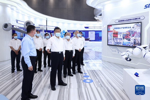 nEO_IMG_p11-习近平在辽宁考察时强调 在新时代东北振兴上展现更大担当和作为 奋力开创辽宁振兴发展新局面-新华网 .jpg