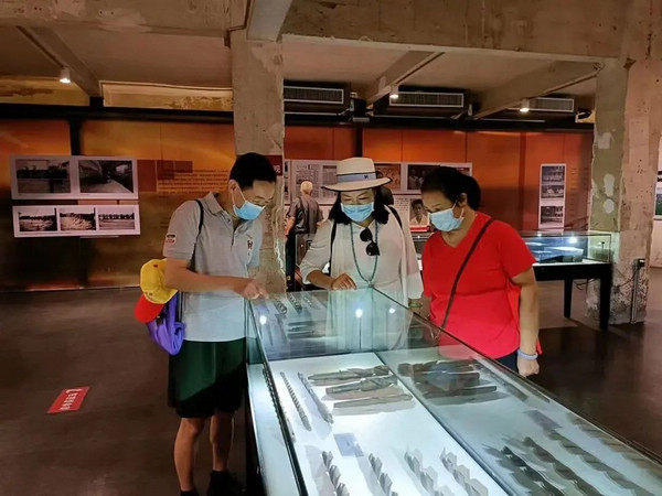 nEO_IMG_p1-广东司法行政系统开展重阳节主题活动 .jpg