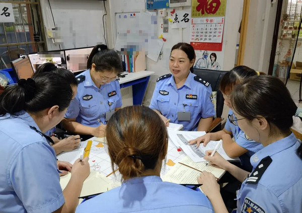 nEO_IMG_007广东监狱警察持续深入学习贯彻党的二十大精神.jpg