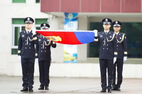 nEO_IMG_p6-广东司法行政系统举行庆祝“中国人民警察节”主题活动 .jpg