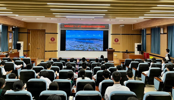 nEO_IMG_p24-广东各地多维度多形式集中开展国家安全普法宣传 .jpg