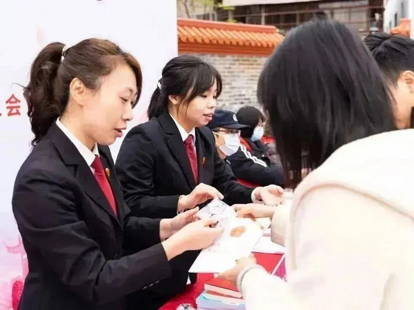 nEO_IMG_p3-广东司法行政系统开展“三八”妇女节主题活动 .jpg